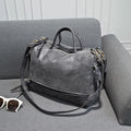 Fashion Large Solid Color Women's Handbag In Frosted Pu Leather With Zipper Closure