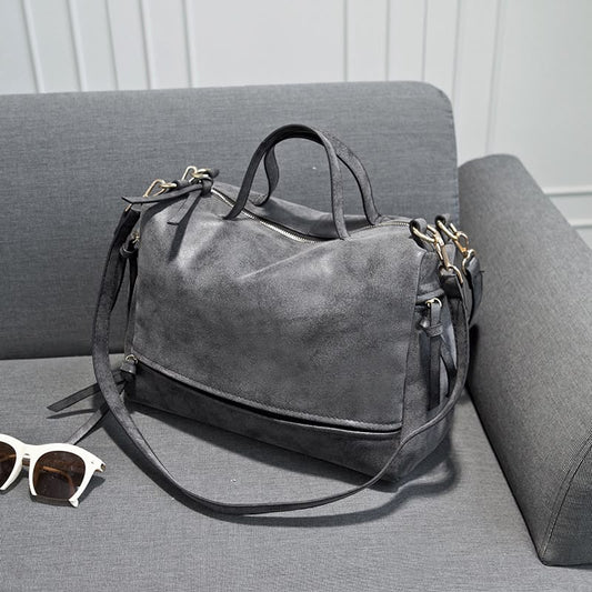 Fashion Large Solid Color Women's Handbag In Frosted Pu Leather With Zipper Closure