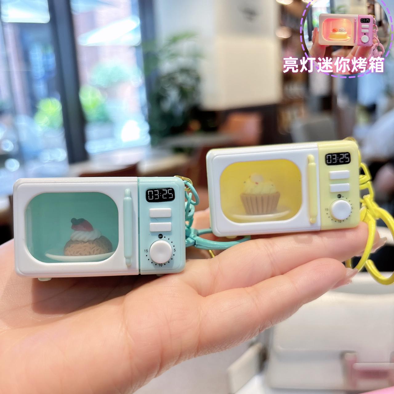 Creative Microwave Keychain With Light Cute Bag Accessories Student Toys Small Pendant Couple Hanging Small Gifts