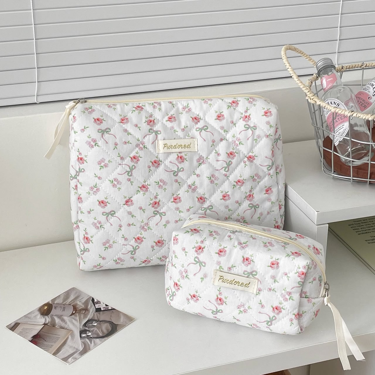 Streetwear Ditsy Floral Bow Knot Quilted Cotton Sewing Thread Square Makeup Bags