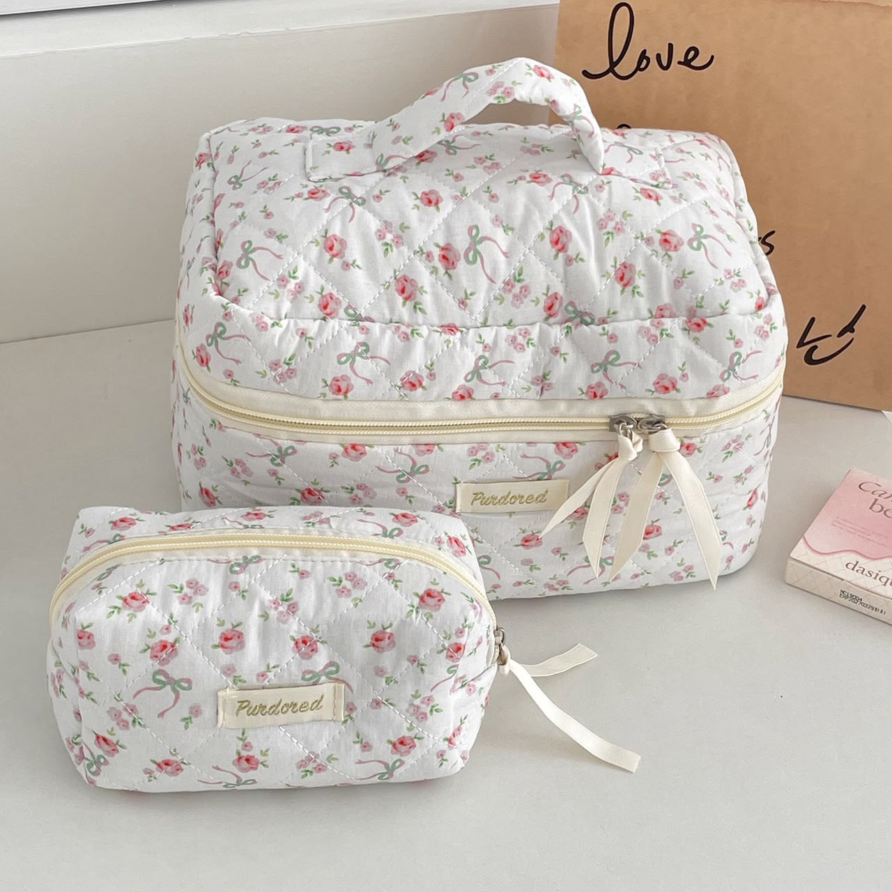 Streetwear Ditsy Floral Bow Knot Quilted Cotton Sewing Thread Square Makeup Bags