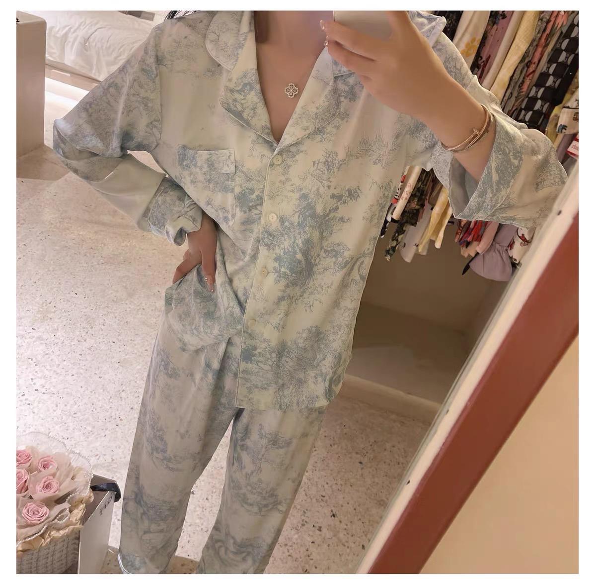 Women's Chinoiserie Pant Co-Ord Set In Imitated Silk Featuring Elaborate Printing, Ideal For Pajamas
