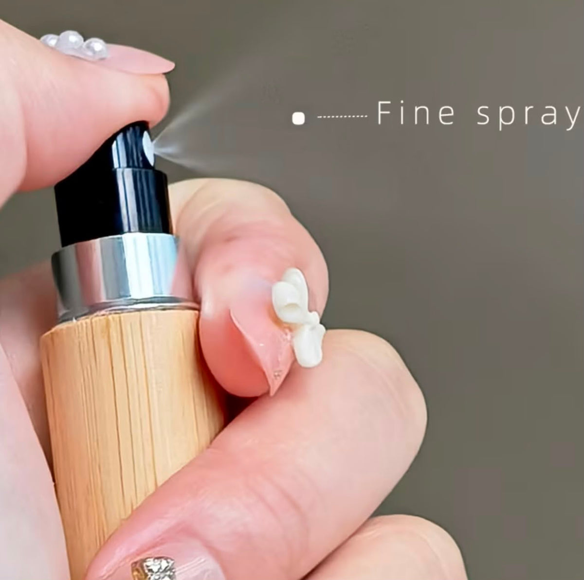 Perfume Bottom Dispensing Bottle High-End Bamboo Shell 2 Direct Charge Perfume Dispensing Bottle Spray Bottle 5MI 8MI Small Empty Bottle